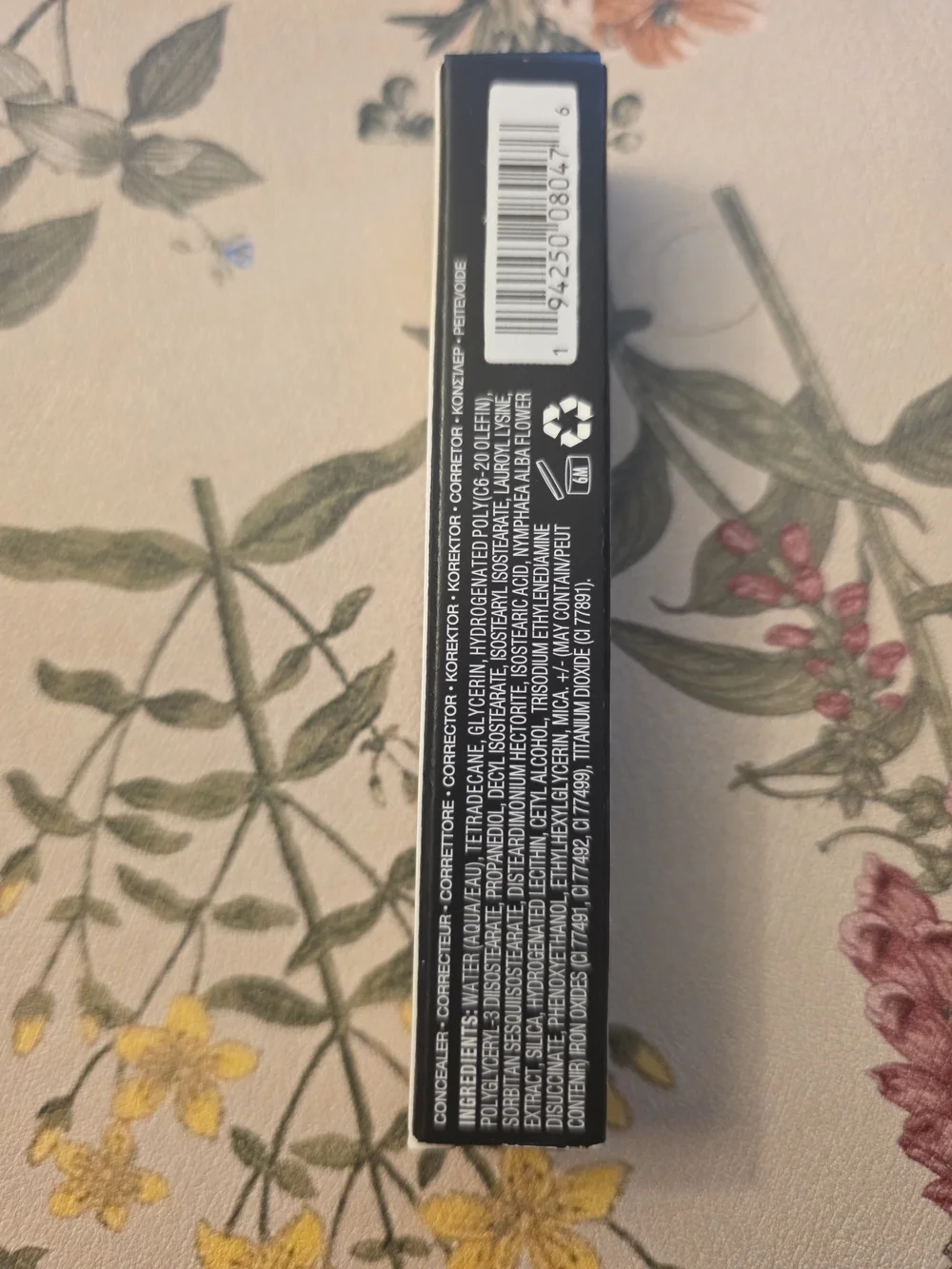 bareMinerals Original Liquid Mineral Concealer Med/Tan - Black Packaging